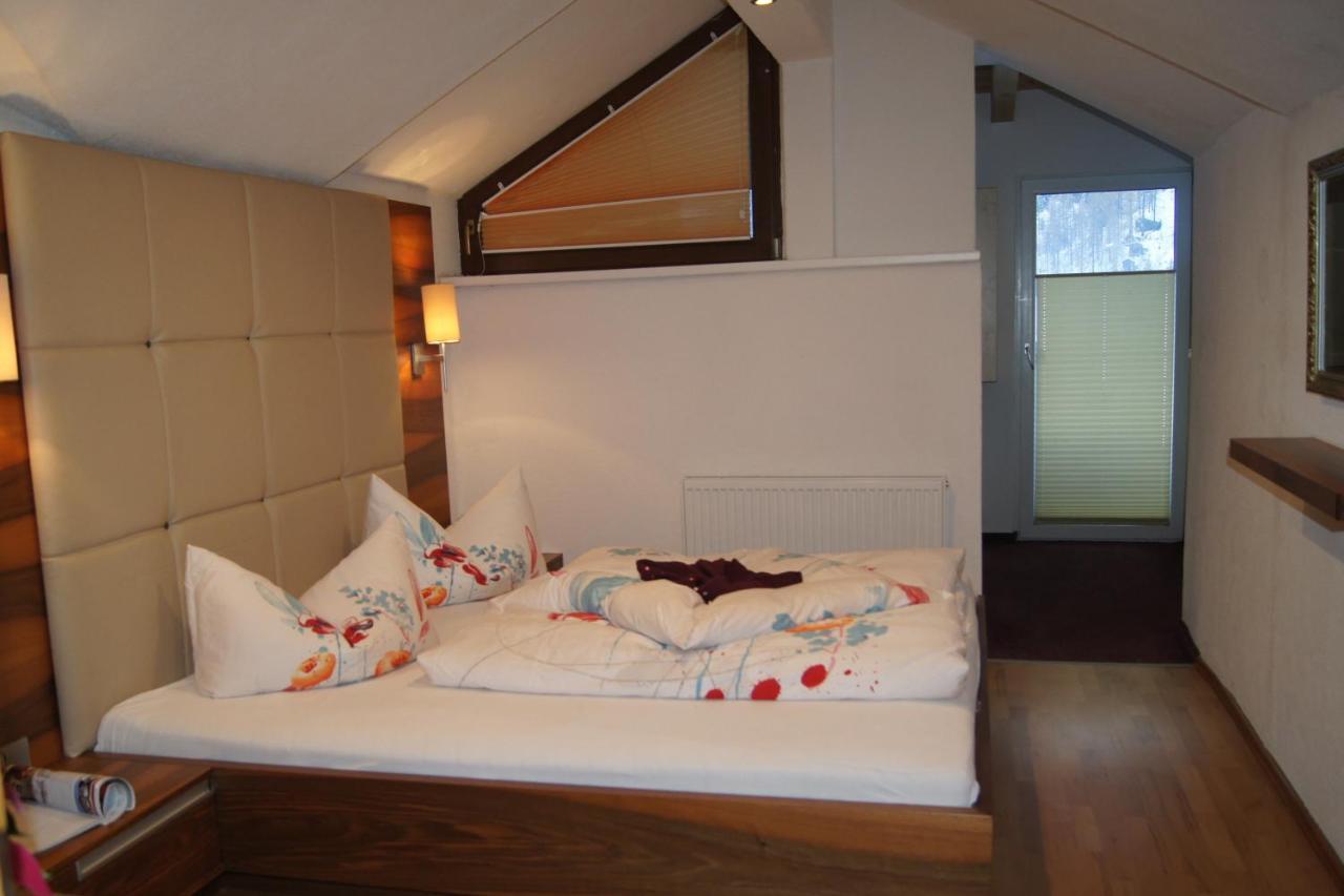 Ferienhaus Alpenroyal แลงเงนเฟลด์ ภายนอก รูปภาพ