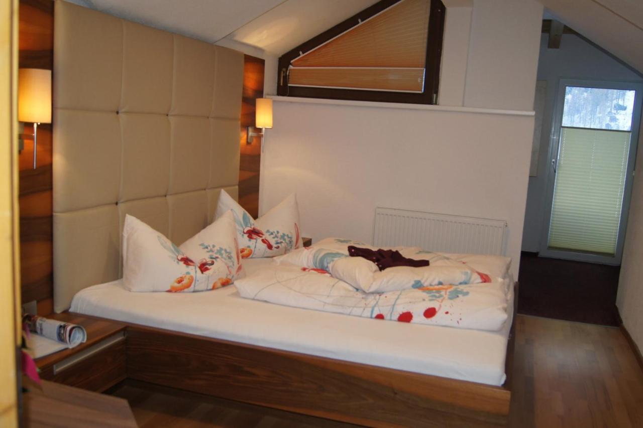 Ferienhaus Alpenroyal แลงเงนเฟลด์ ภายนอก รูปภาพ